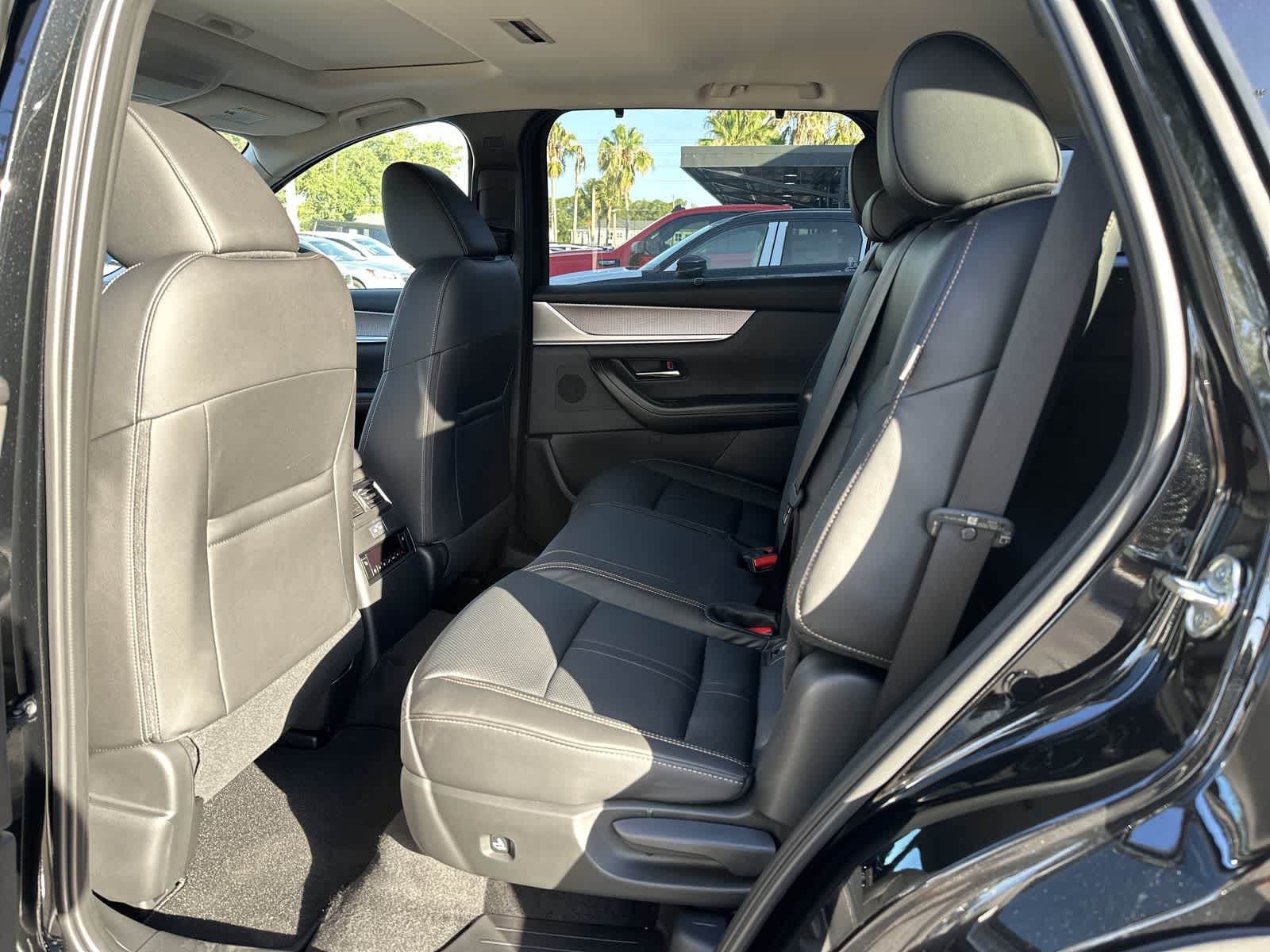 Thumbnail: 2026 Mazda CX-90 - 4