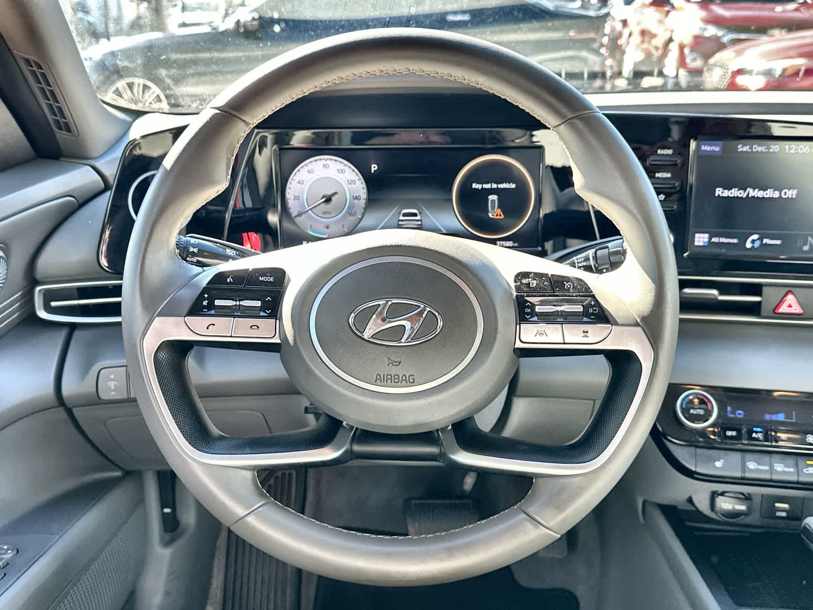 Thumbnail: 2021 Hyundai Elantra - 15