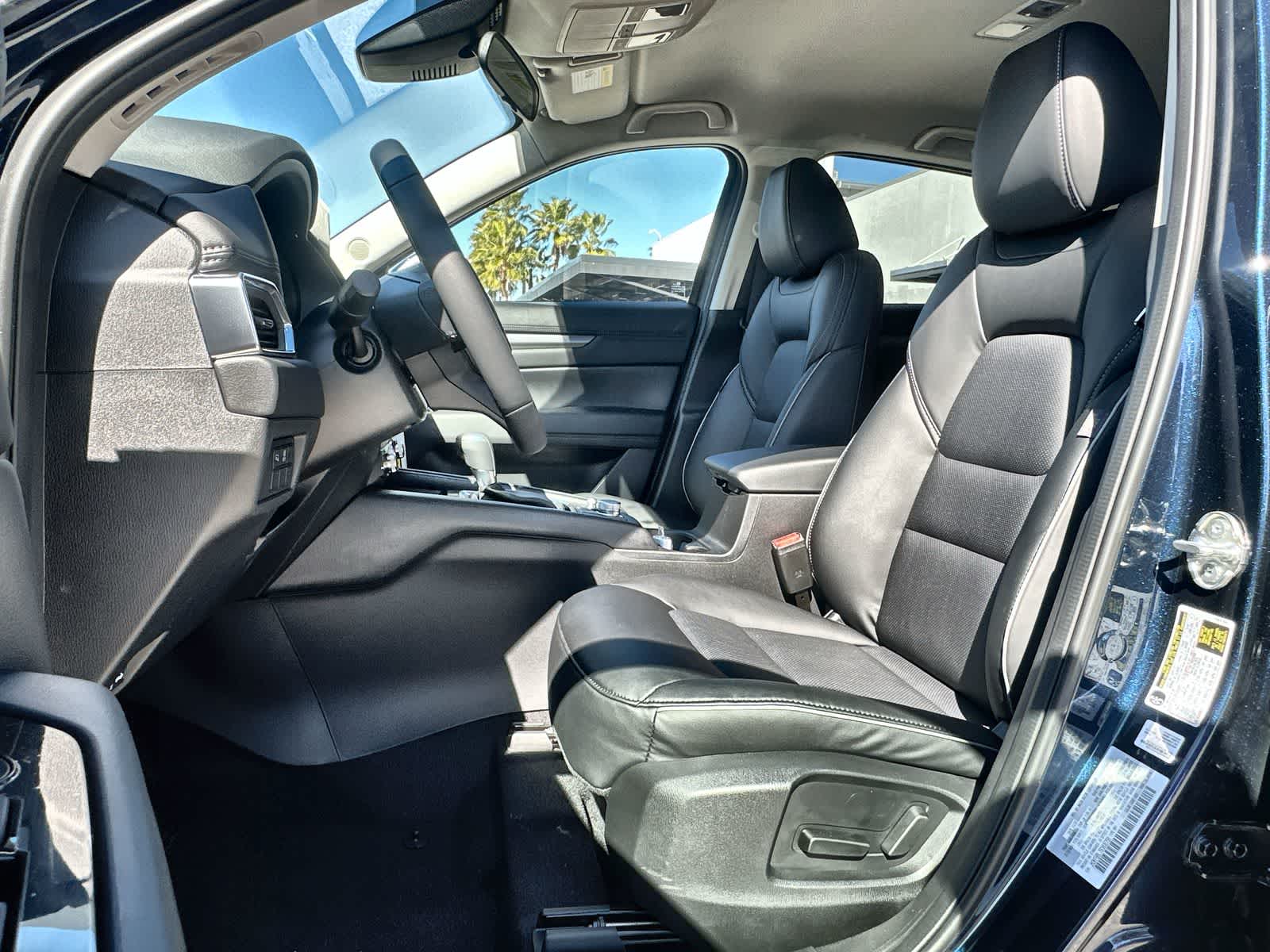 Thumbnail: 2025 Mazda CX-5 - 3