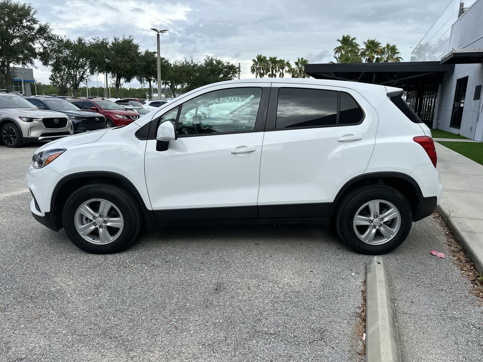 2021 Chevrolet Trax LS 3