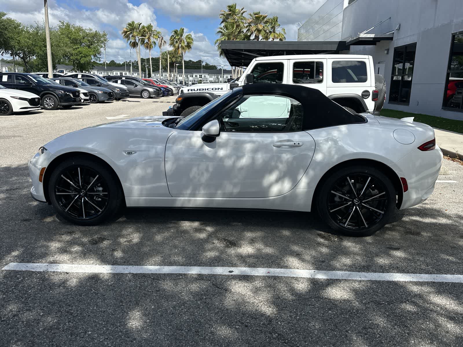 New 2026 Mazda MX-5 Miata Convertible Grand Touring Snowflake