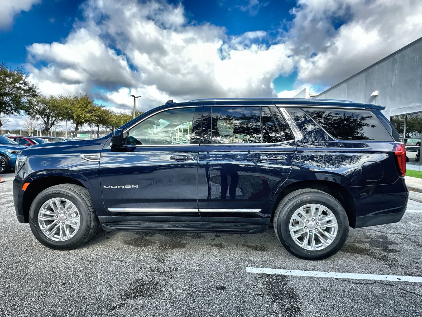 Thumbnail: 2024 GMC Yukon - 5