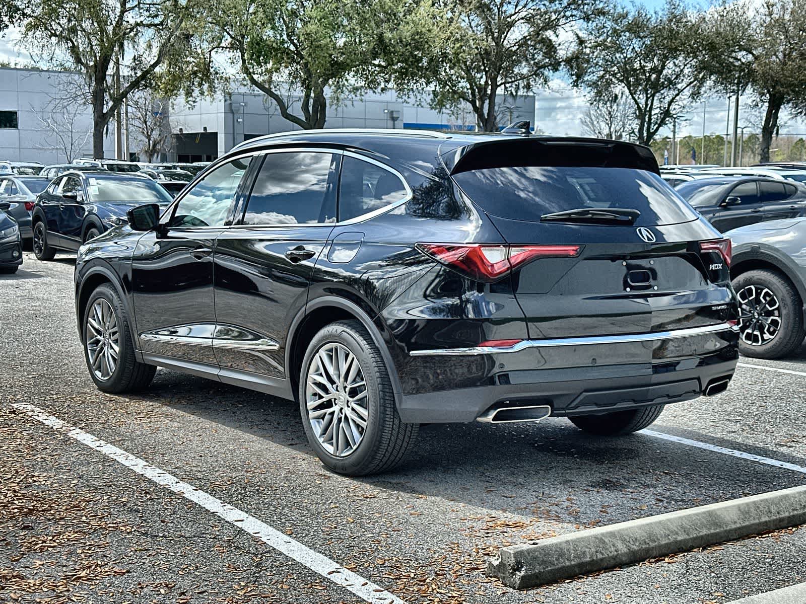 Thumbnail: 2024 Acura MDX - 6