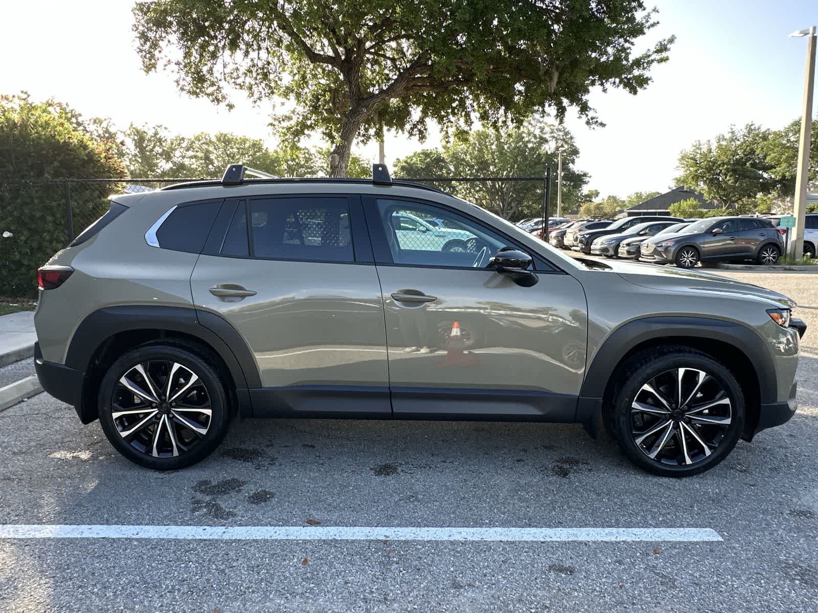Thumbnail: 2026 Mazda CX-50 - 10