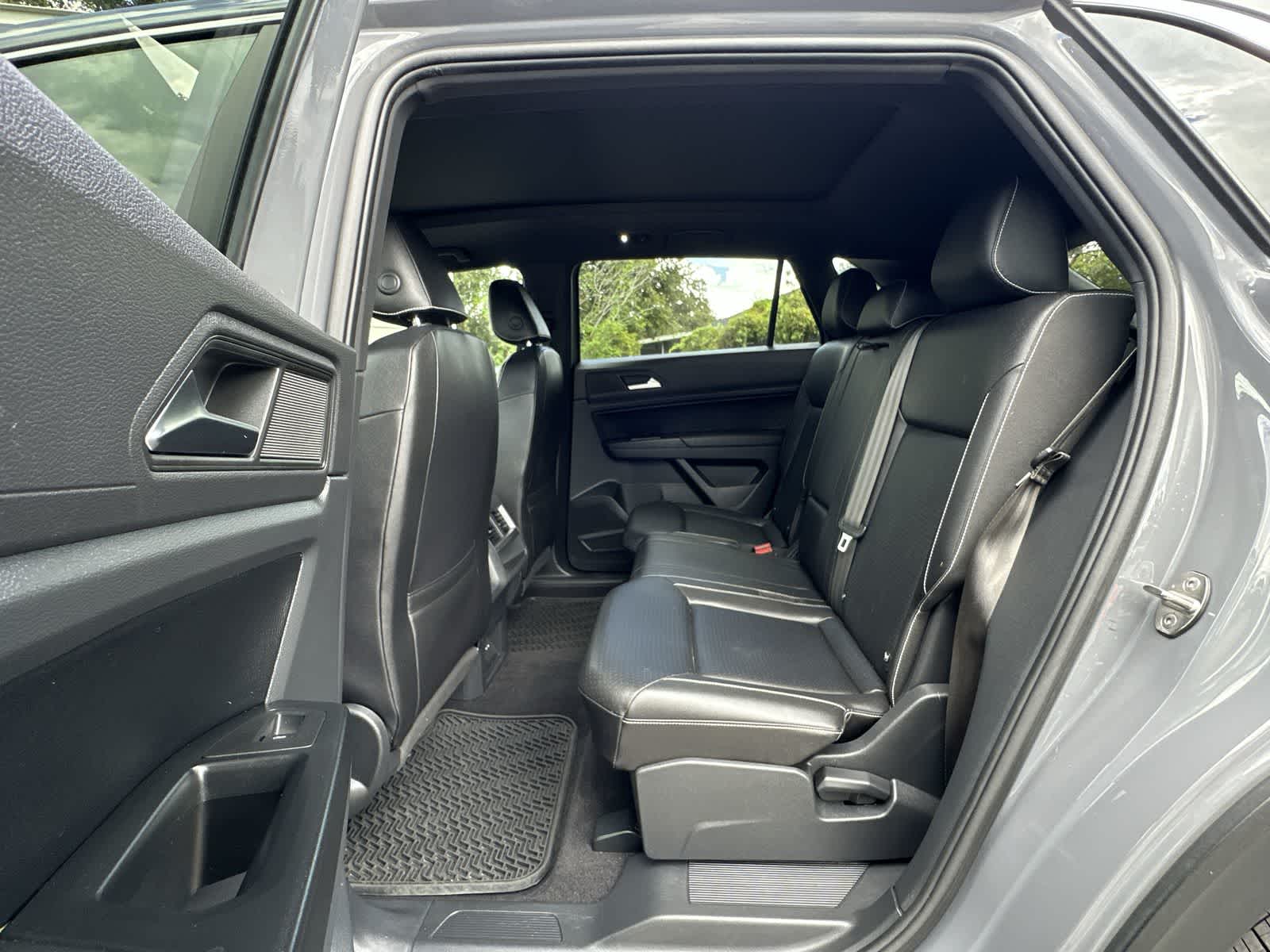 Thumbnail: 2020 Volkswagen Atlas - 13