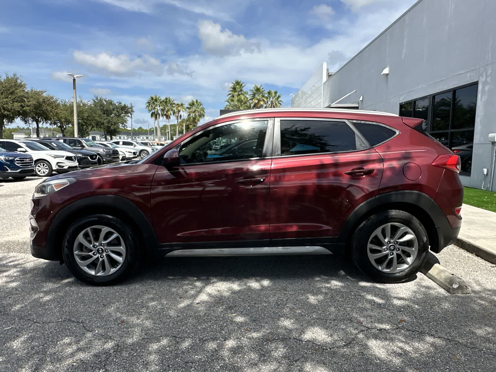 Thumbnail: 2017 Hyundai Tucson - 3