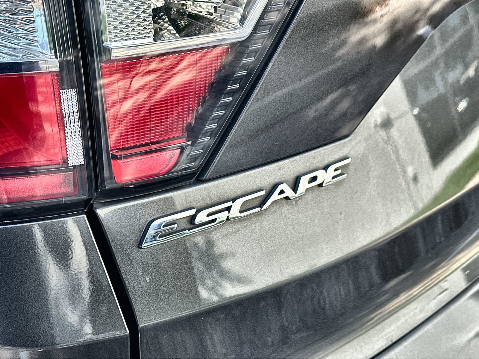 Thumbnail: 2017 Ford Escape - 7