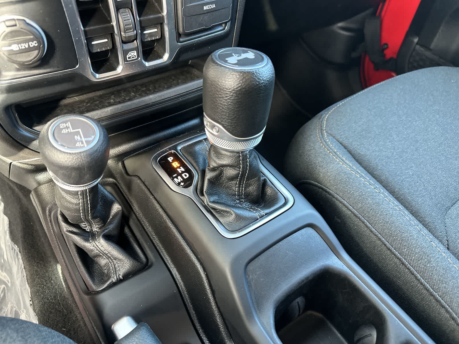 Thumbnail: 2024 Jeep Wrangler - 20