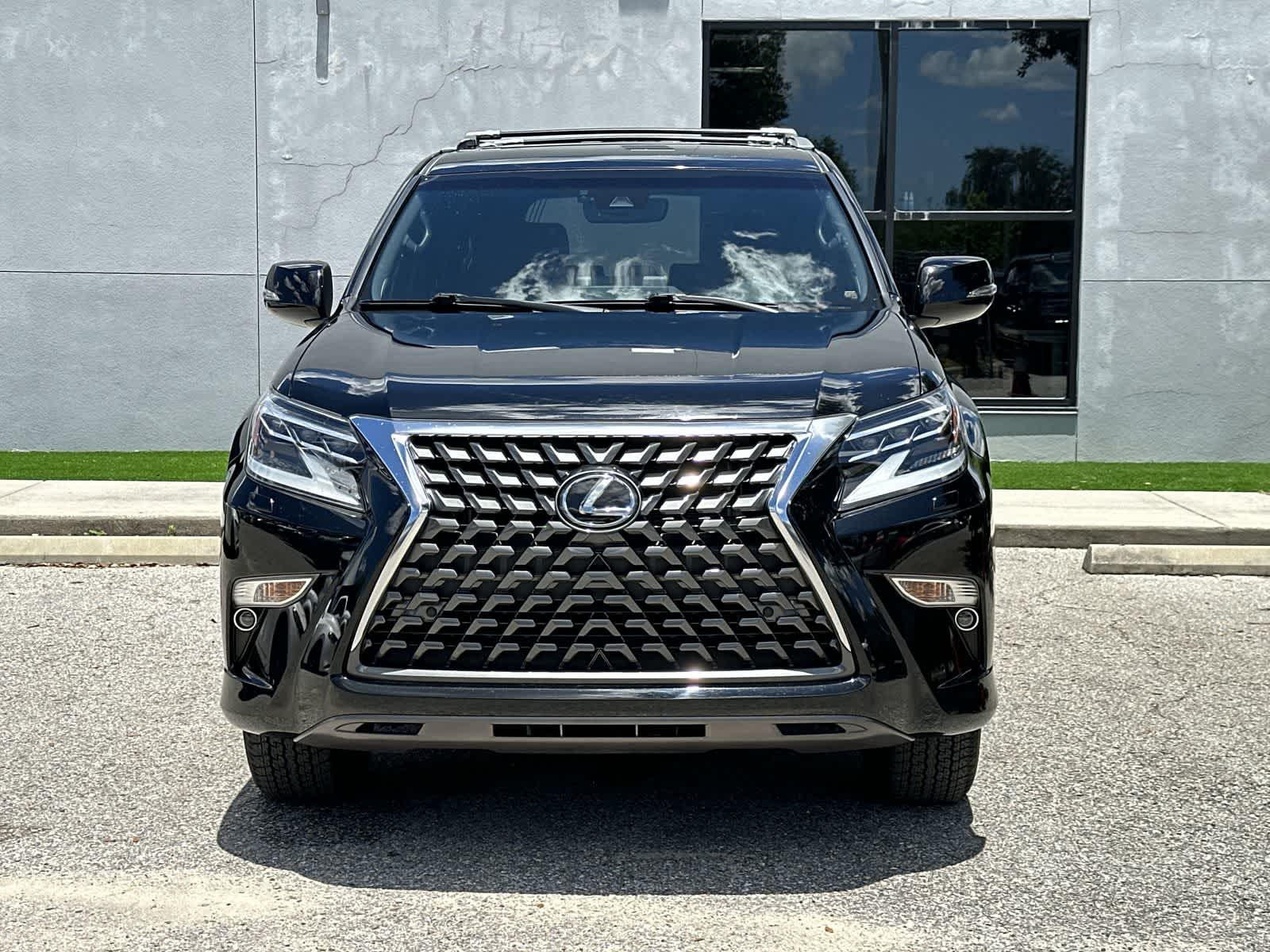 Thumbnail: 2023 Lexus GX - 6
