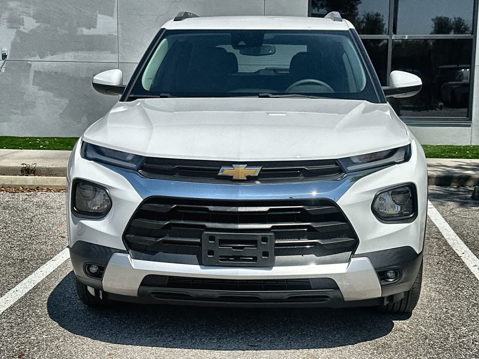 Thumbnail: 2023 Chevrolet TrailBlazer - 12