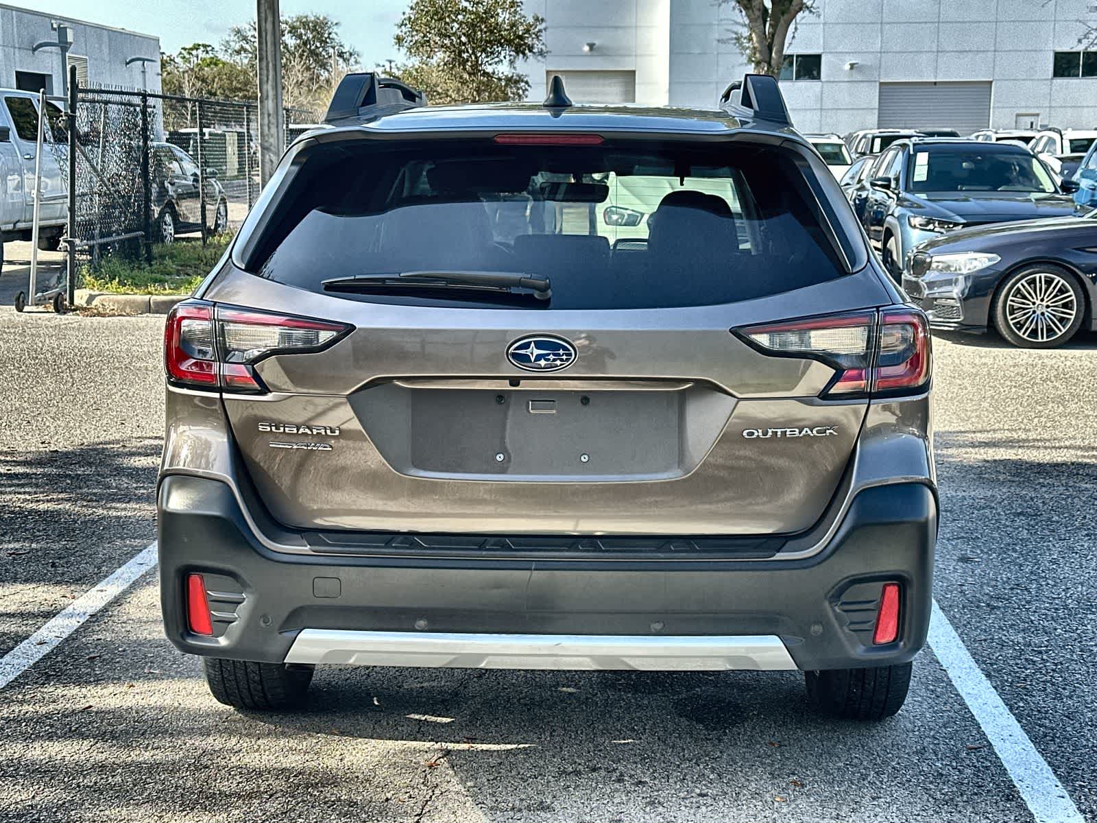 Thumbnail: 2022 Subaru Outback - 13