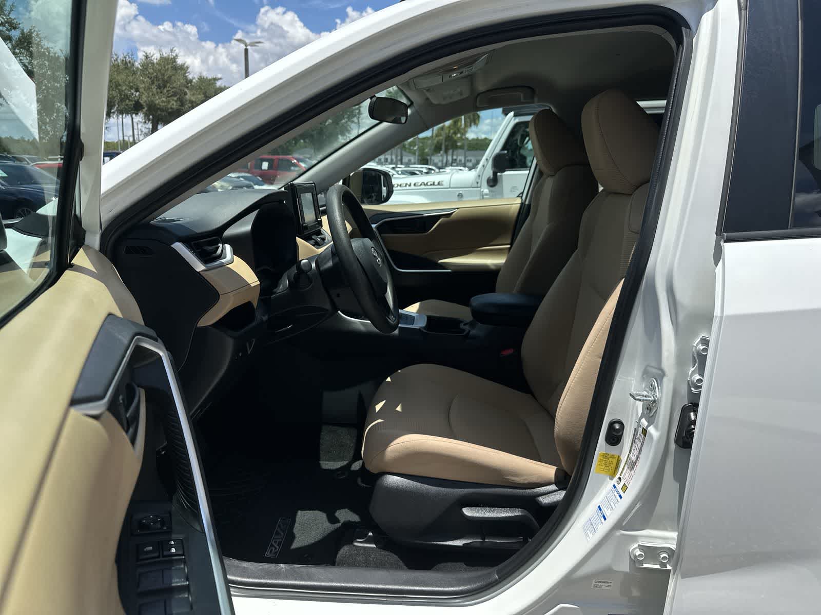 Thumbnail: 2021 Toyota RAV4 - 2