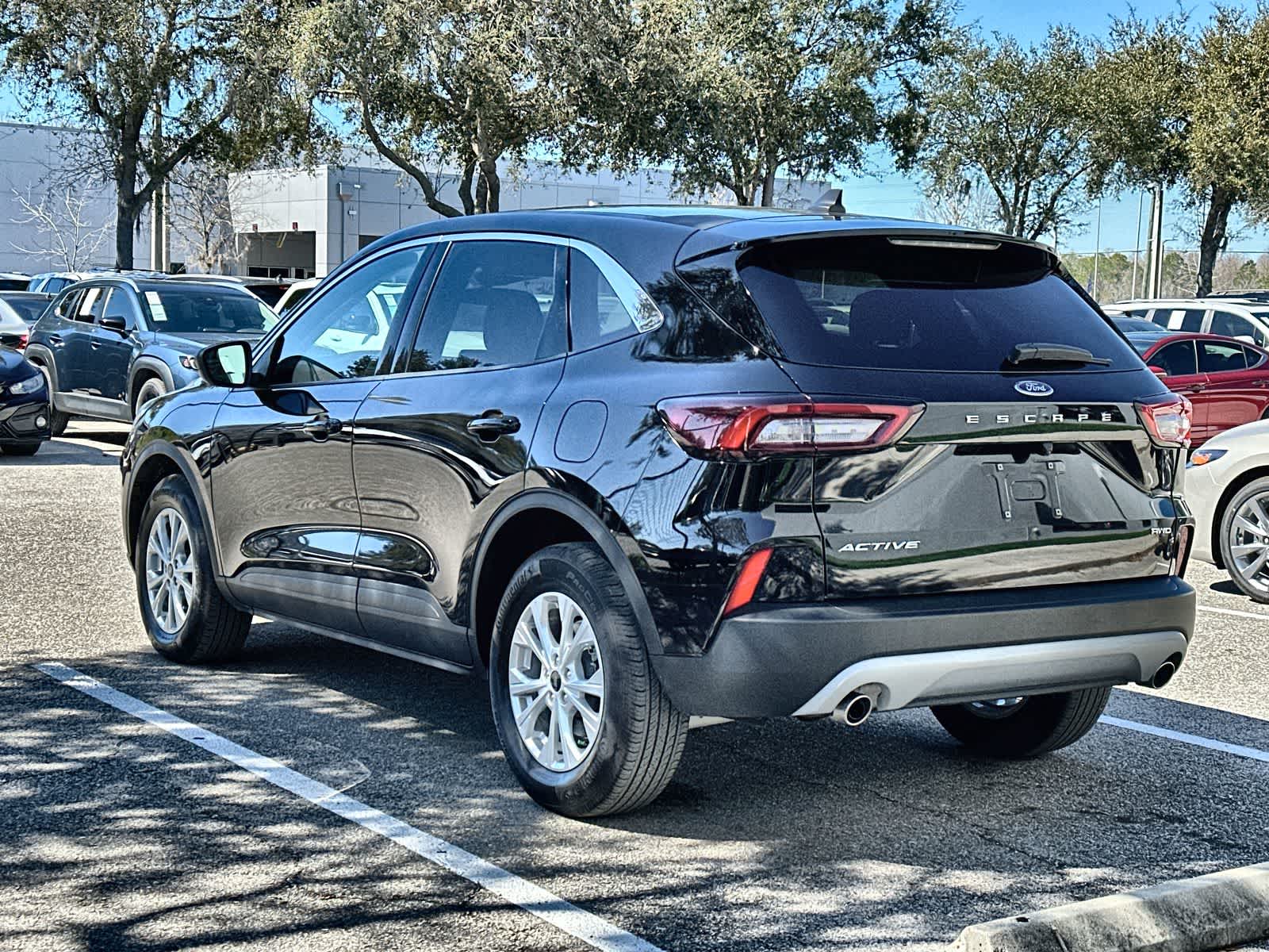 Thumbnail: 2024 Ford Escape - 6