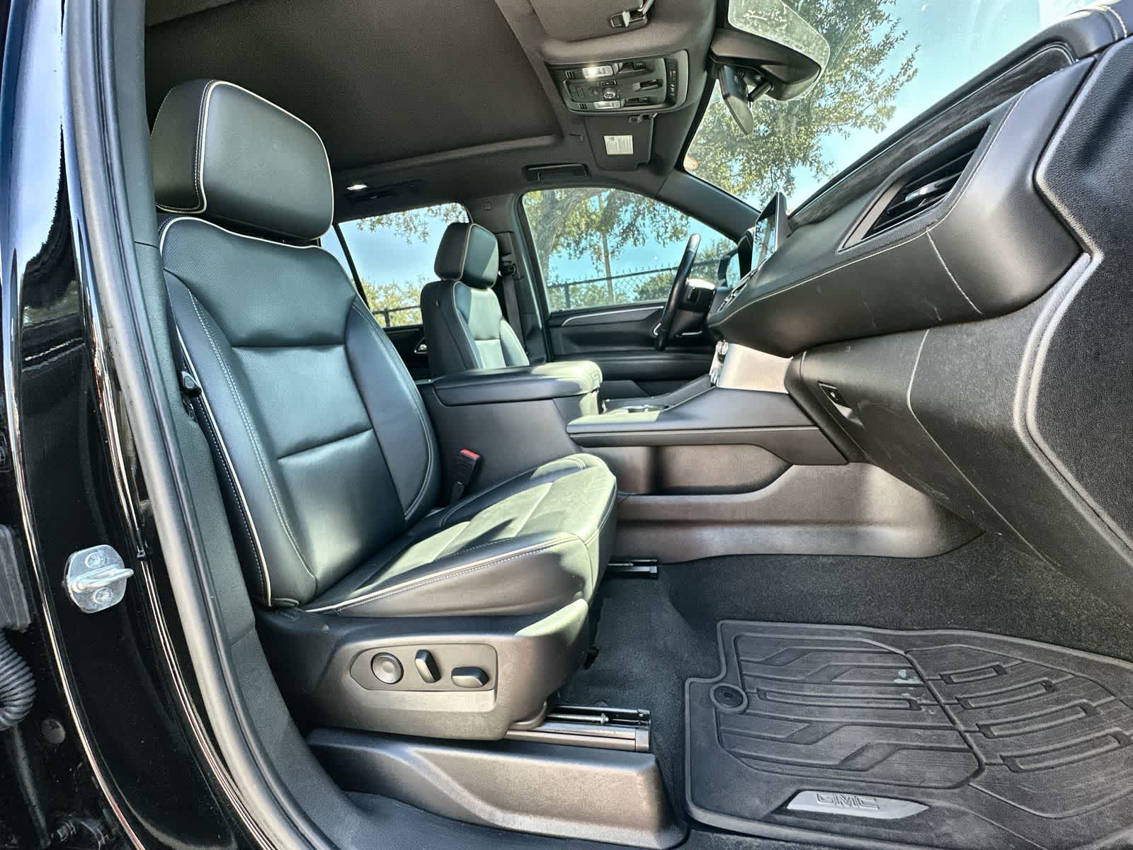 Thumbnail: 2021 GMC Yukon - 14