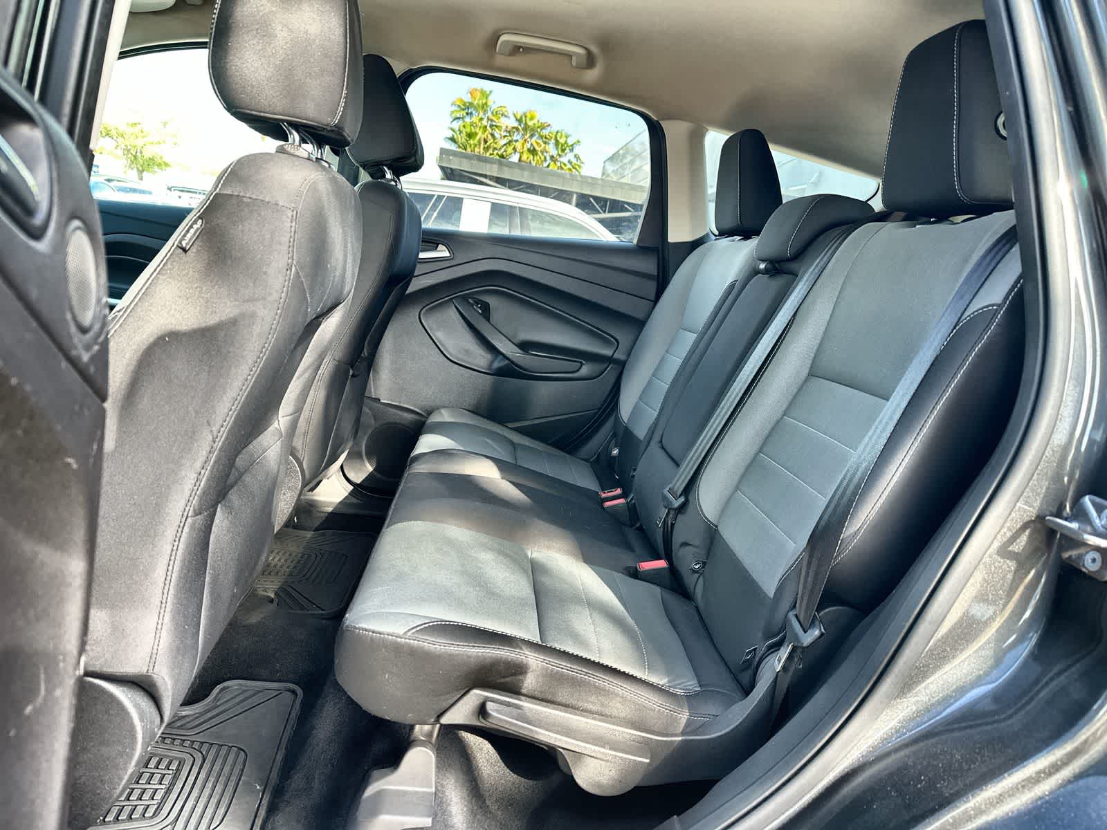 Thumbnail: 2016 Ford Escape - 4