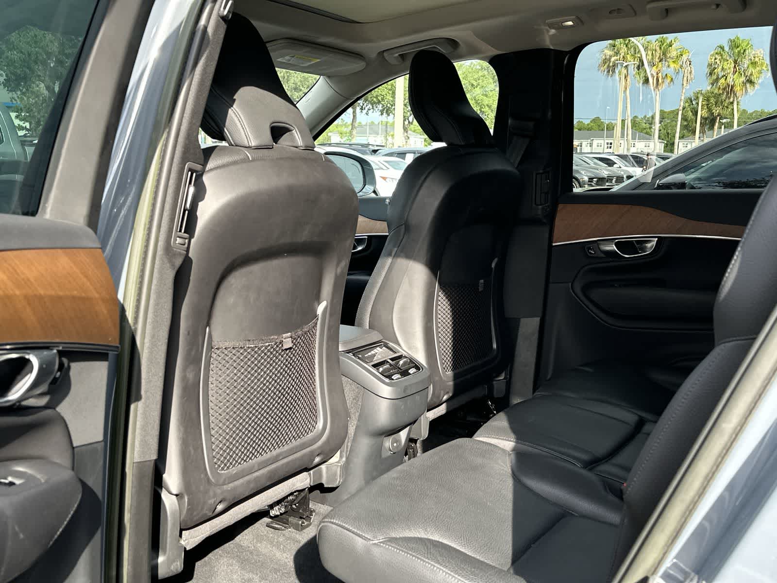 Thumbnail: 2023 Volvo XC90 - 18