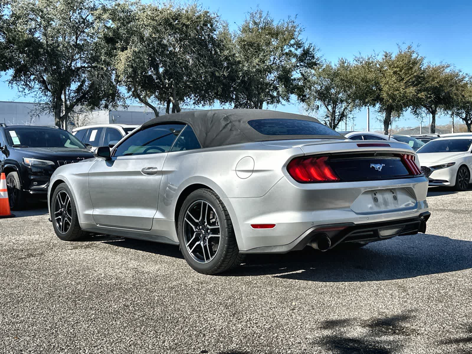 Thumbnail: 2019 Ford Mustang - 6