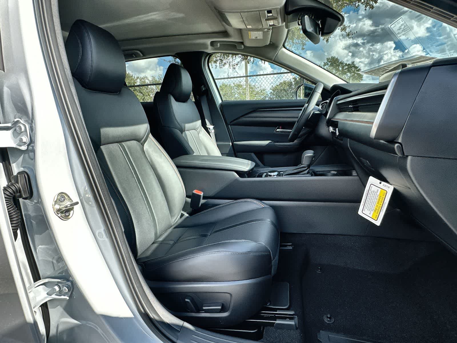 Thumbnail: 2026 Mazda CX-50 - 9