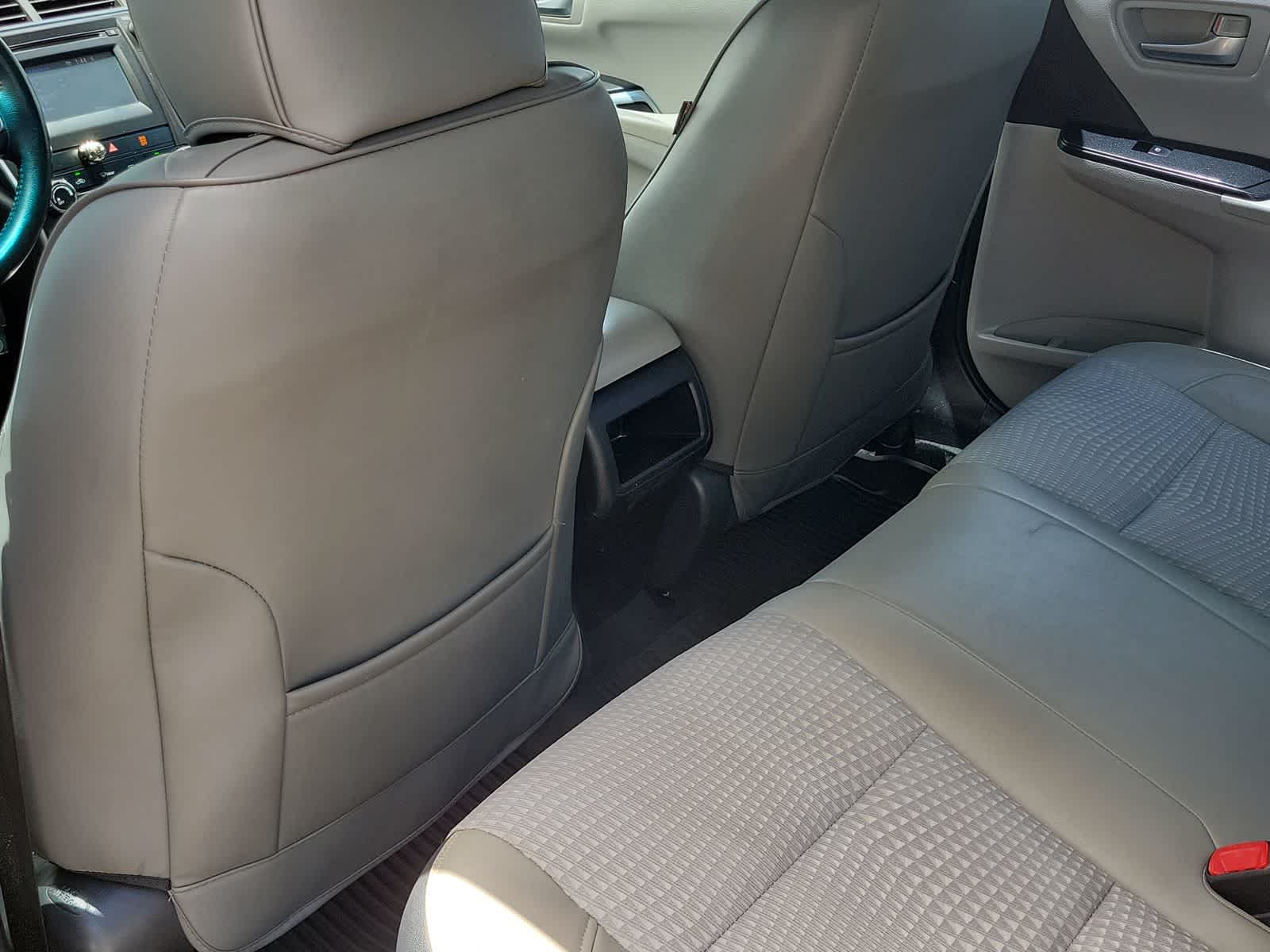 Thumbnail: 2015 Toyota Camry - 10