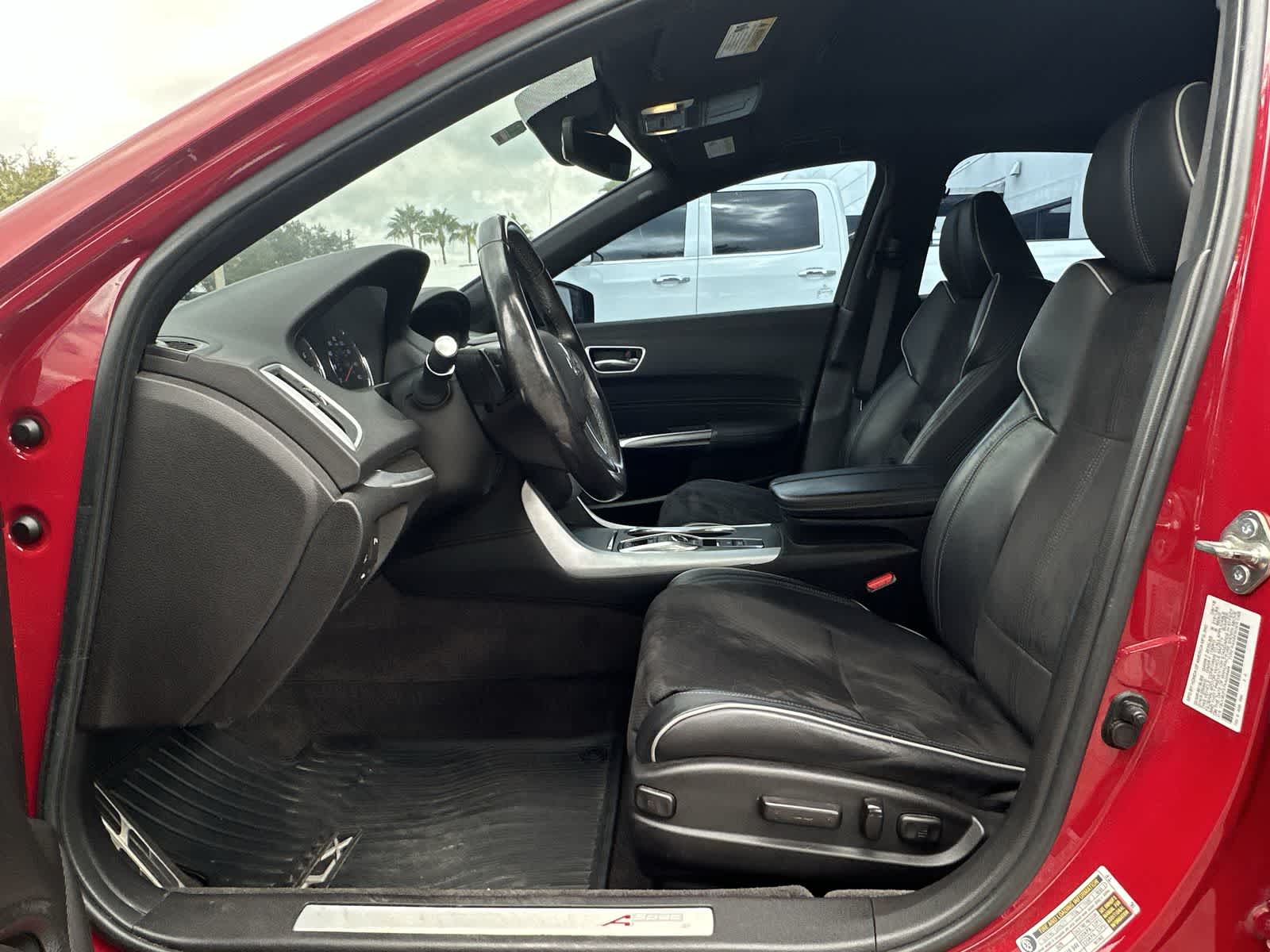 Thumbnail: 2019 Acura TLX - 2