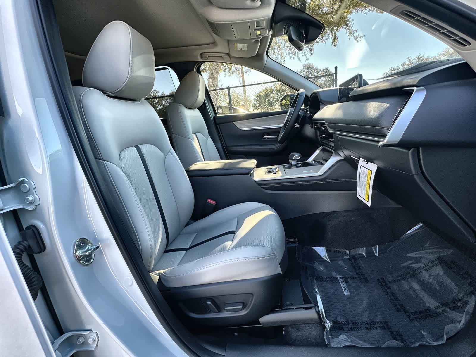 Thumbnail: 2026 Mazda CX-90 - 14