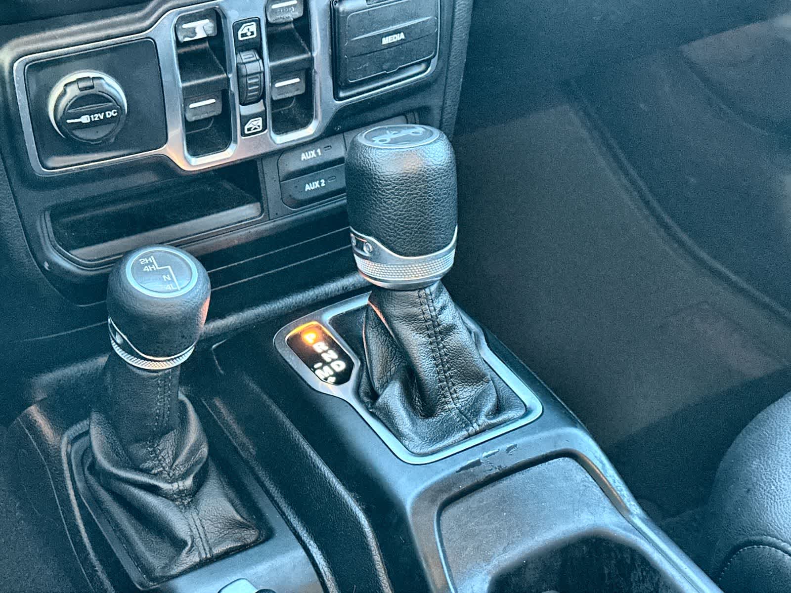 Thumbnail: 2019 Jeep Wrangler - 17