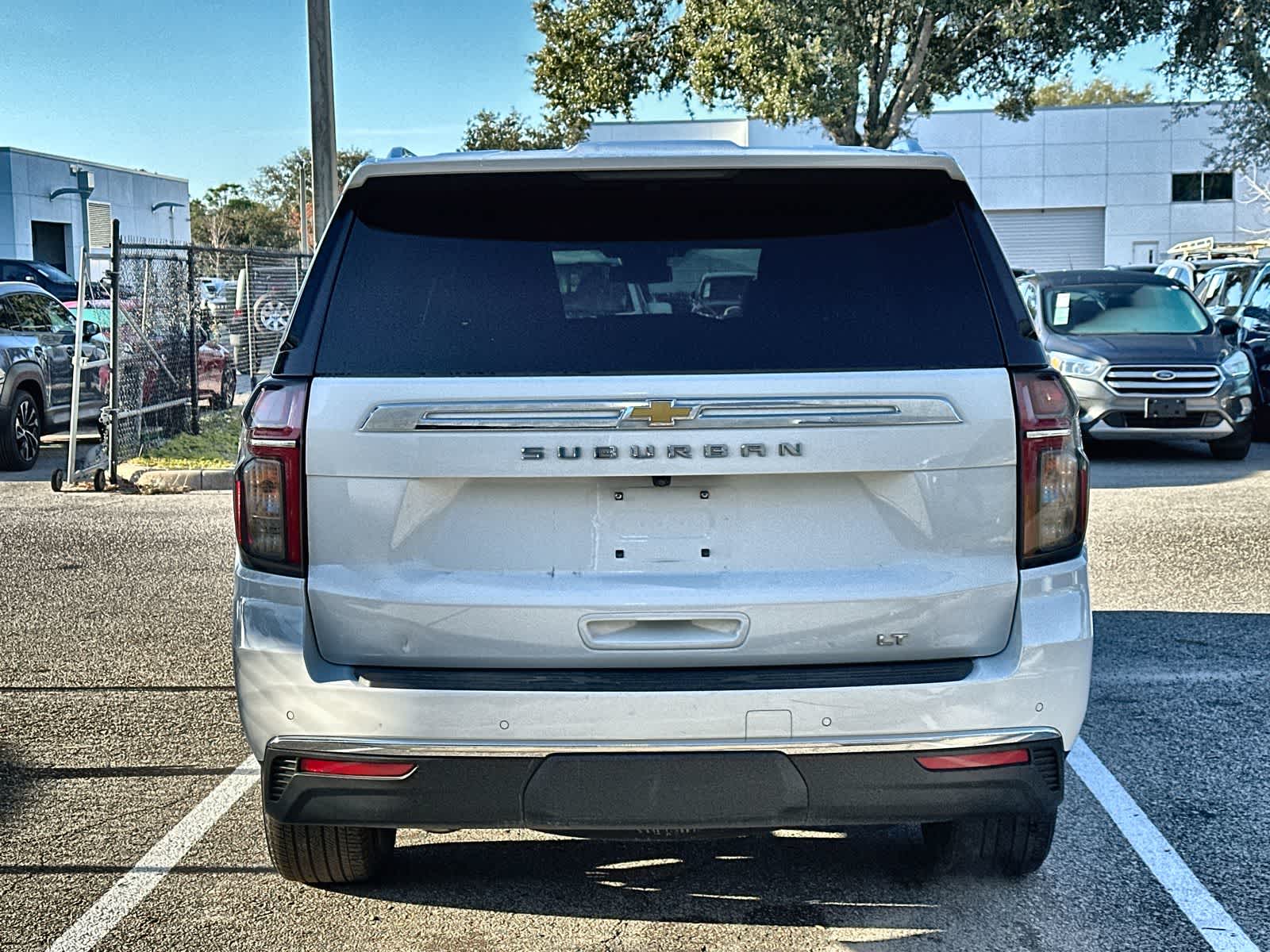 Thumbnail: 2024 Chevrolet Suburban - 5