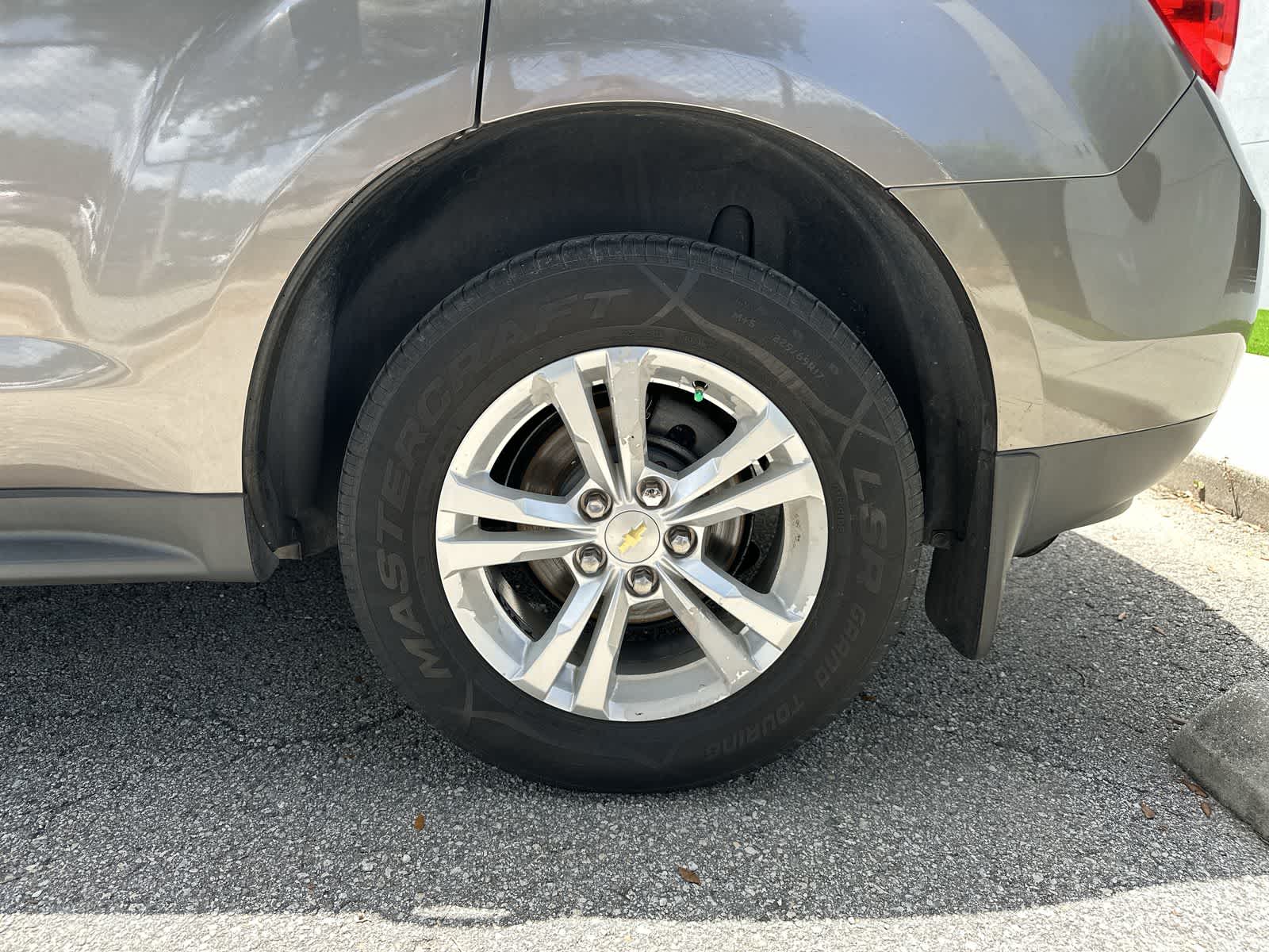 2011 Chevrolet Equinox LT 8