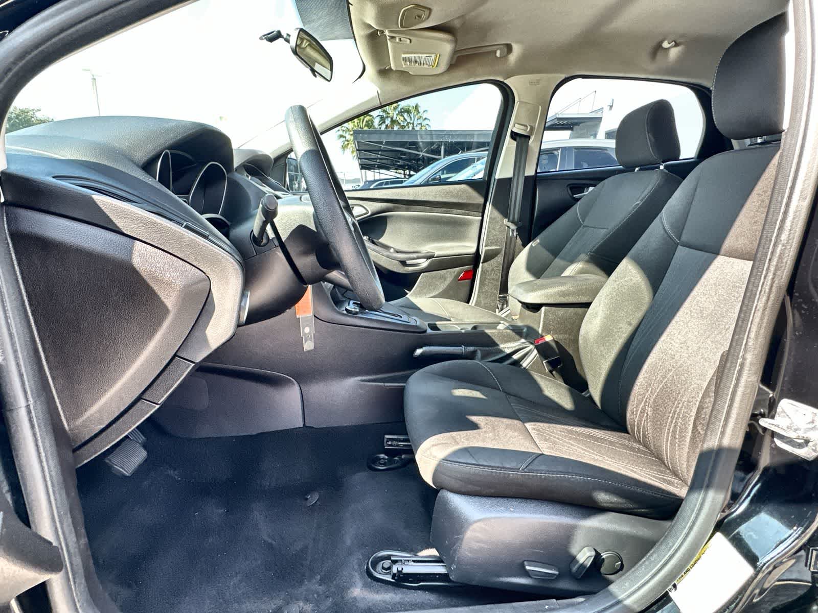 Thumbnail: 2016 Ford Focus - 2