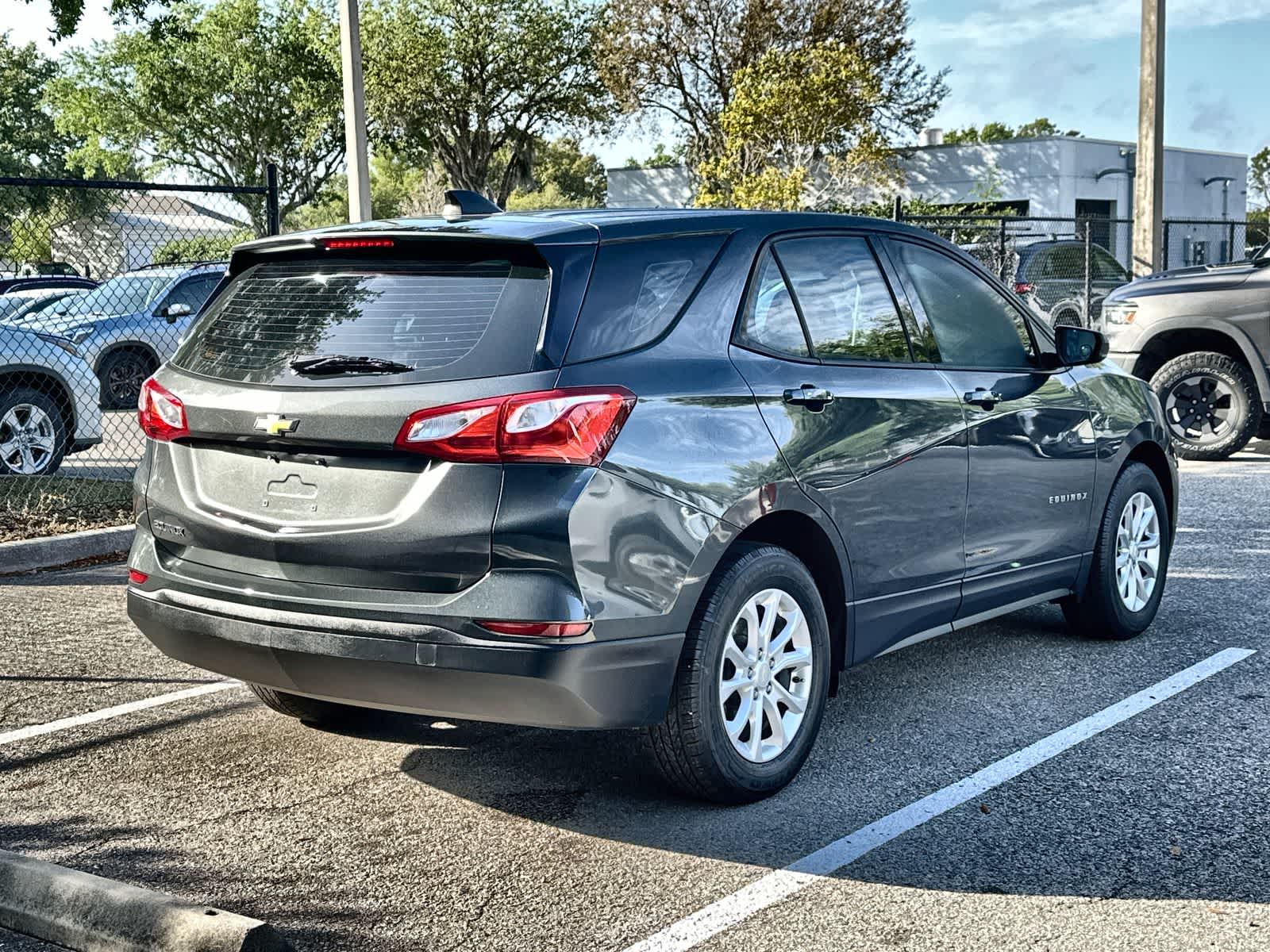Thumbnail: 2019 Chevrolet Equinox - 8