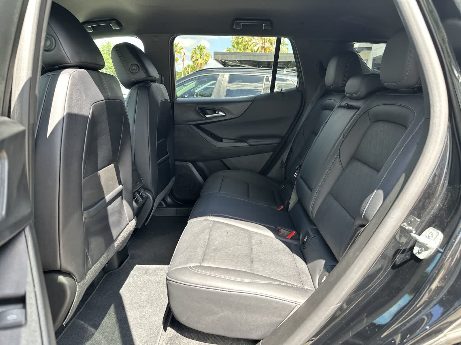 Thumbnail: 2025 Chevrolet Equinox - 4