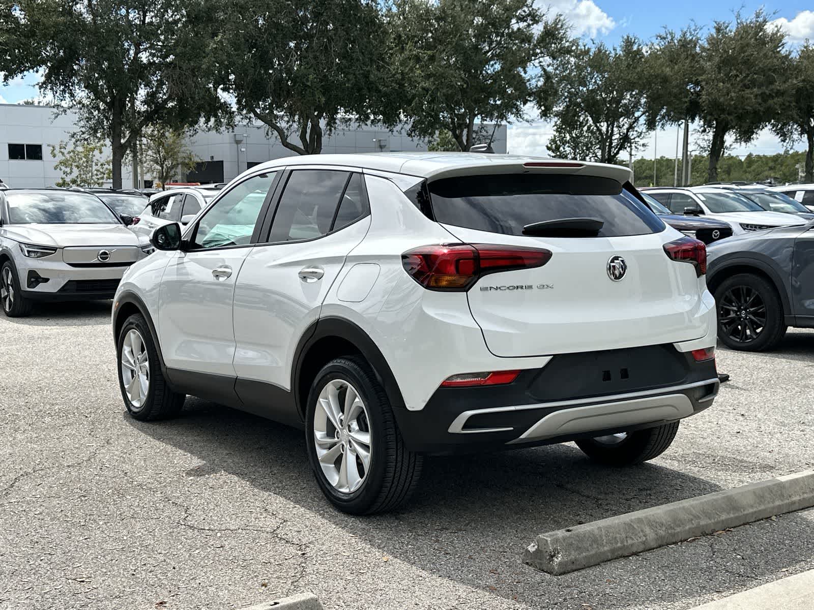 Thumbnail: 2021 Buick Encore GX - 4