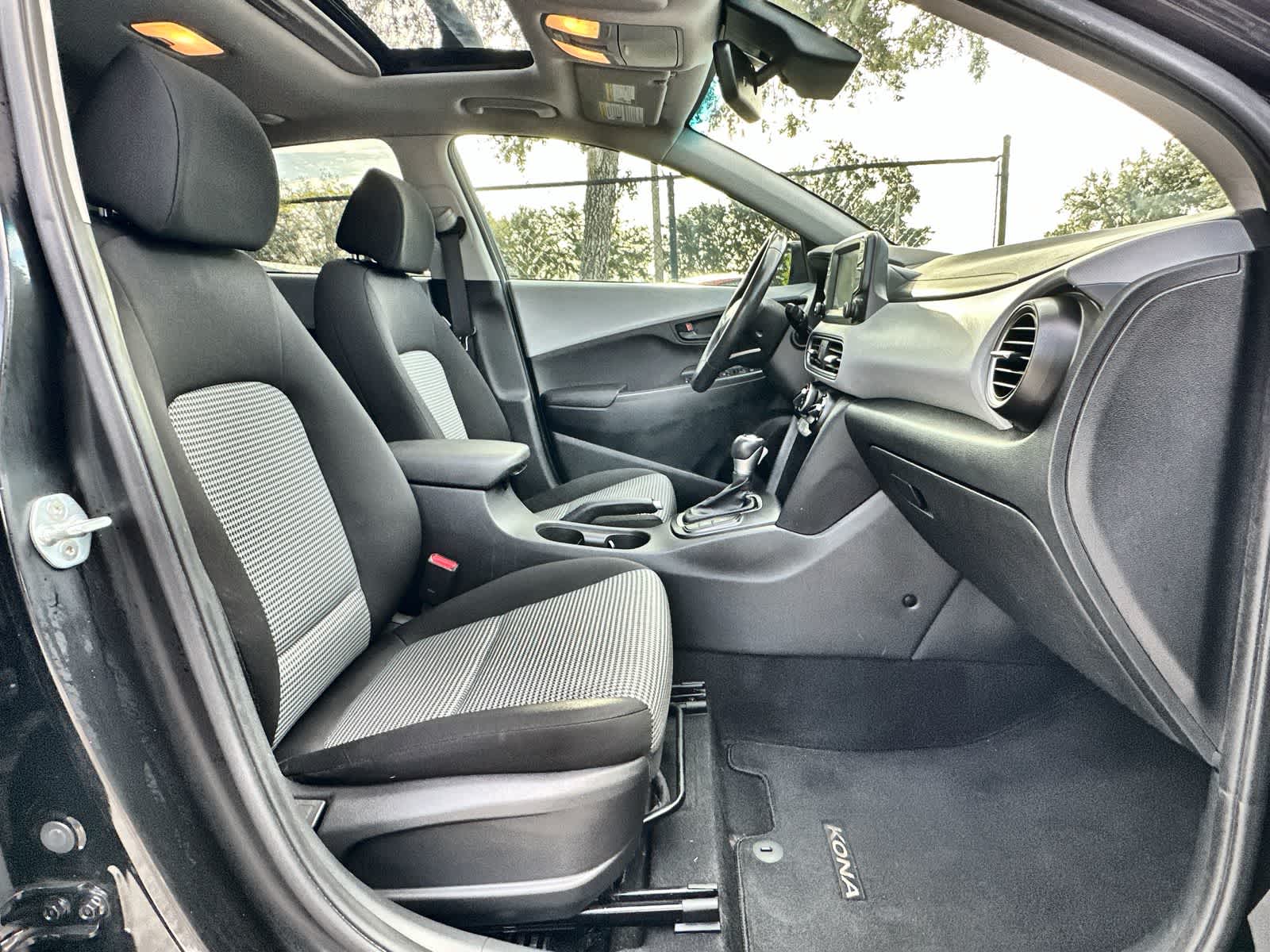 Thumbnail: 2020 Hyundai Kona - 14