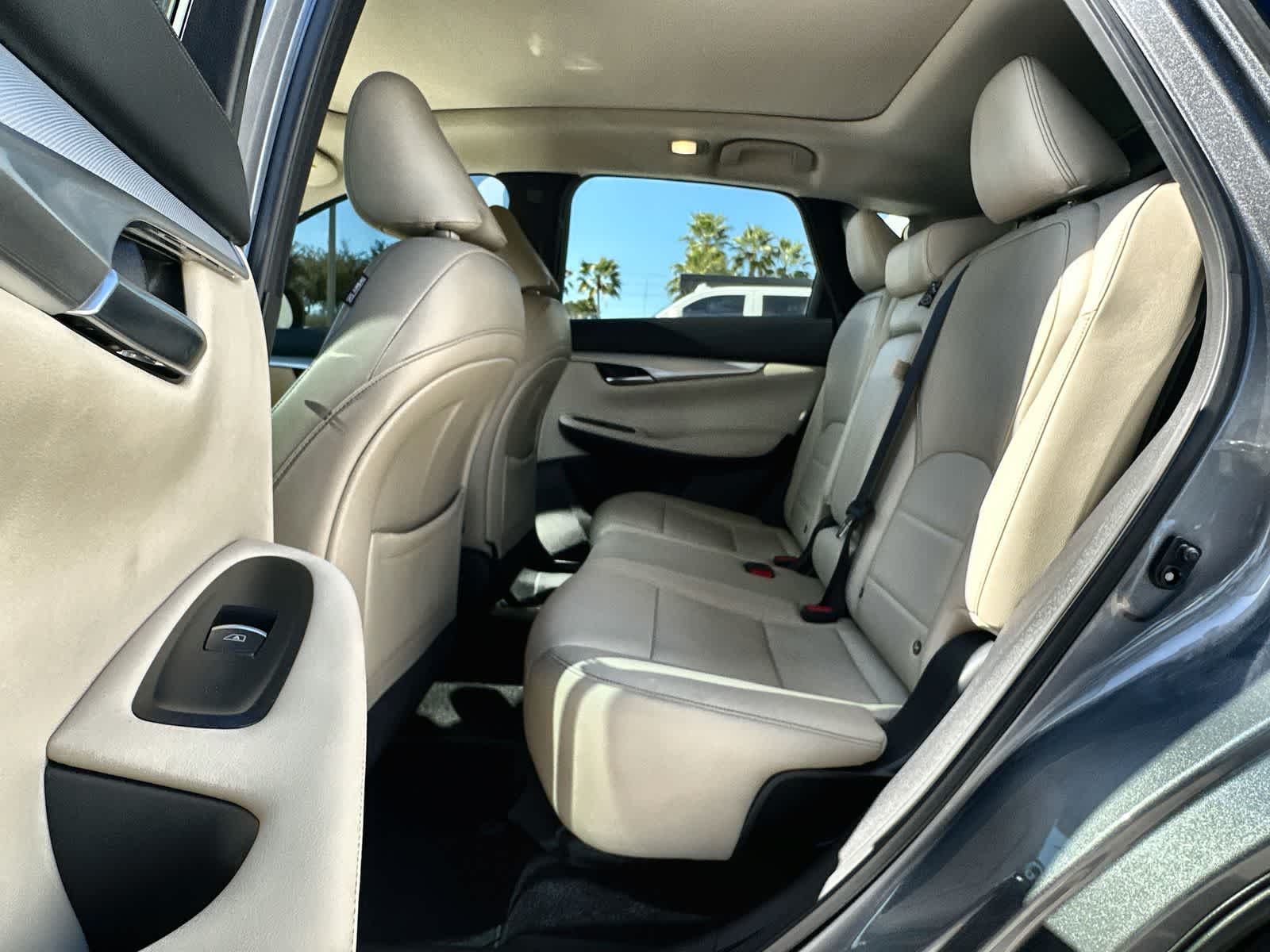 Thumbnail: 2019 INFINITI QX50 - 19