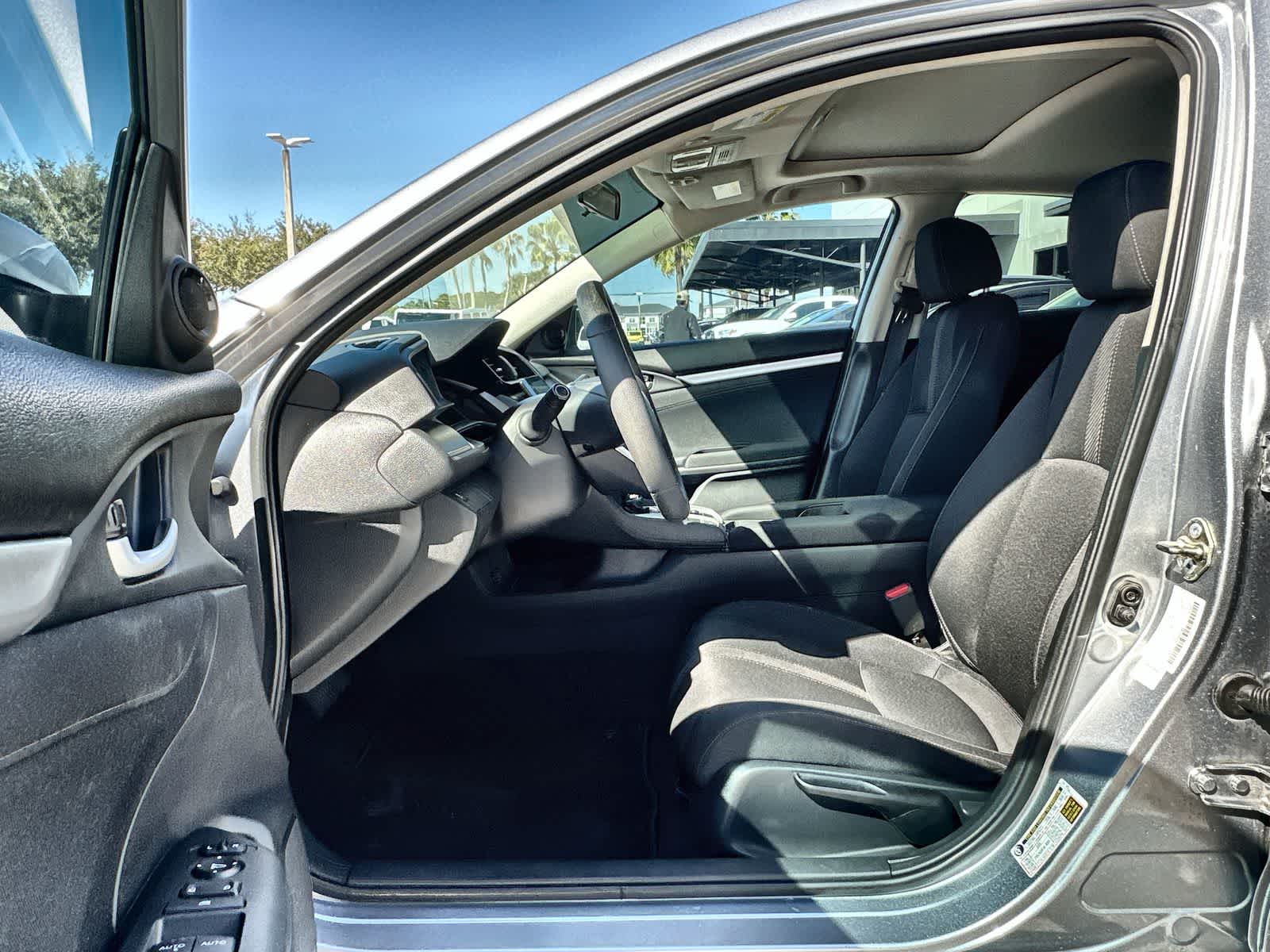 Thumbnail: 2017 Honda Civic - 2