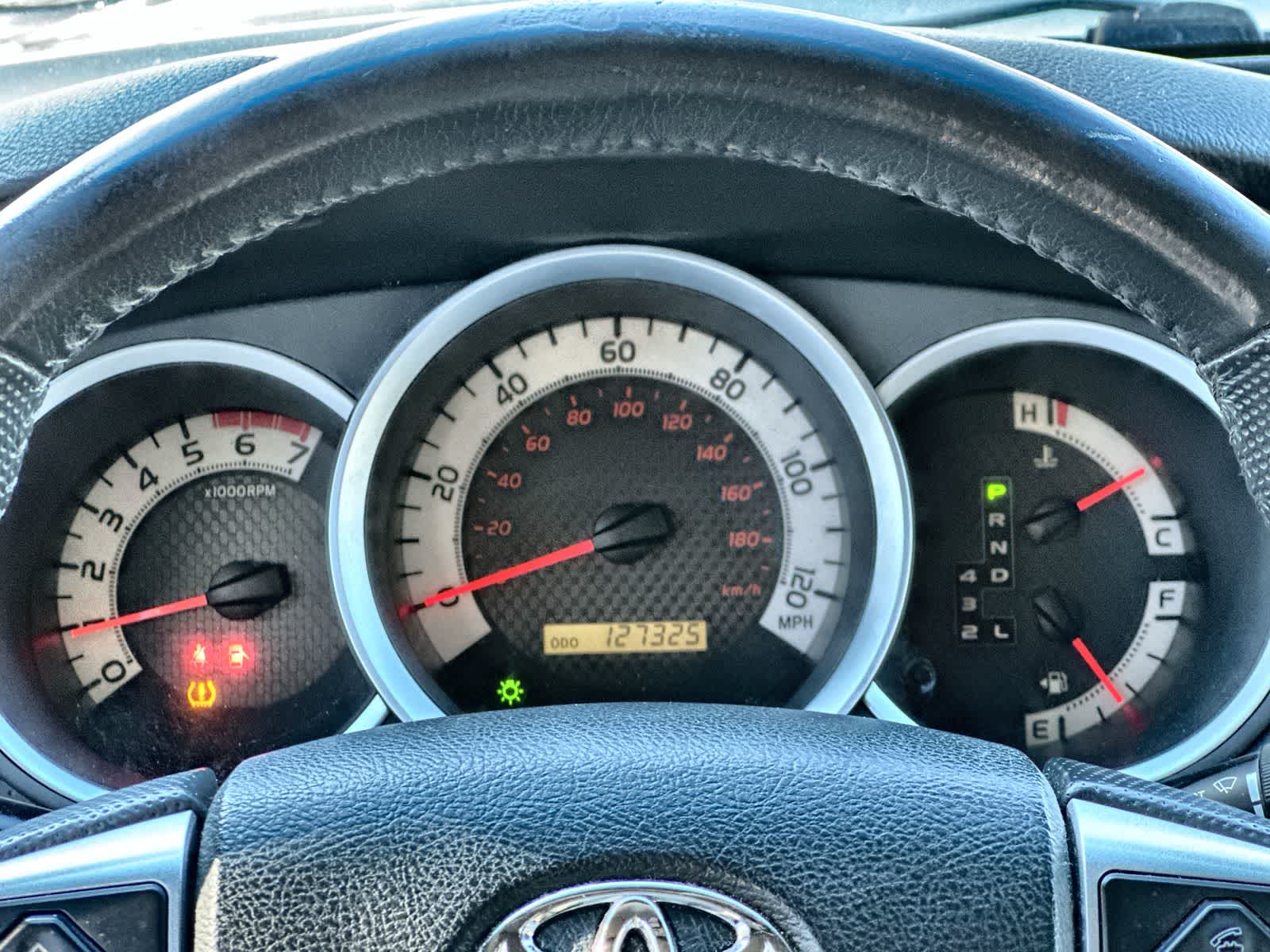 Thumbnail: 2015 Toyota Tacoma - 18