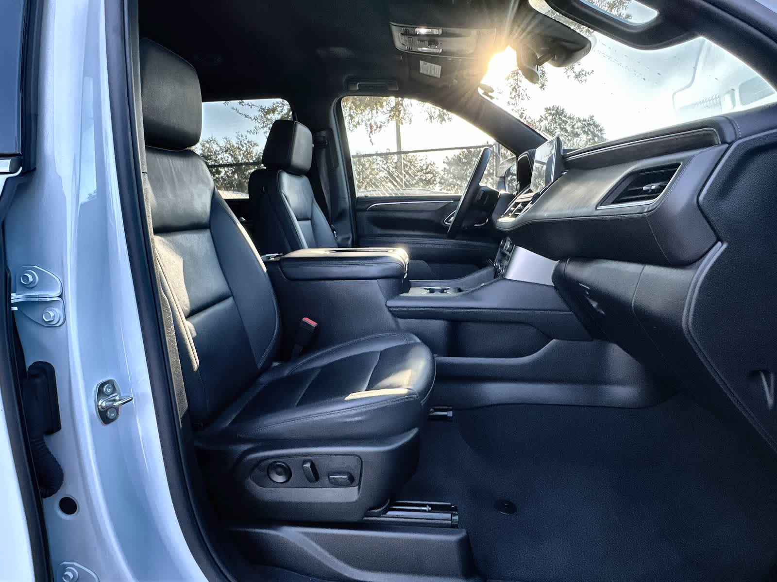 Thumbnail: 2024 Chevrolet Suburban - 14