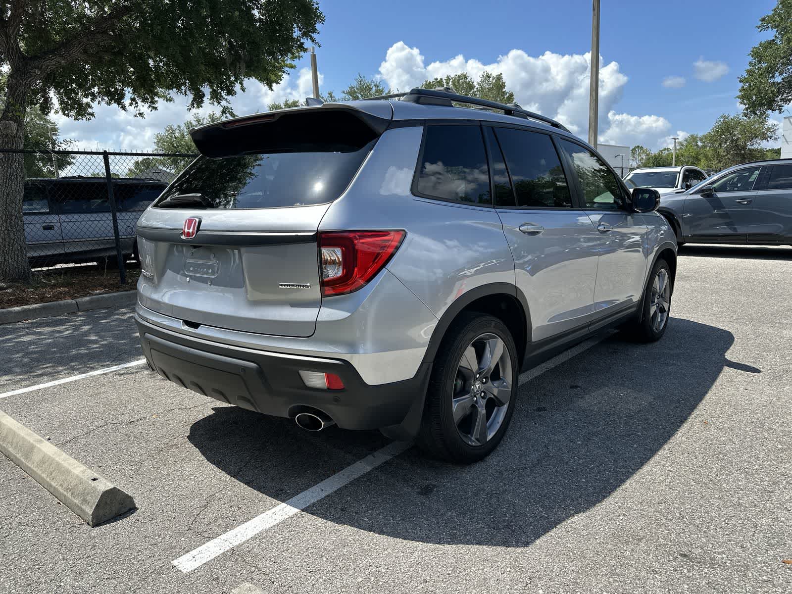 Thumbnail: 2019 Honda Passport - 8