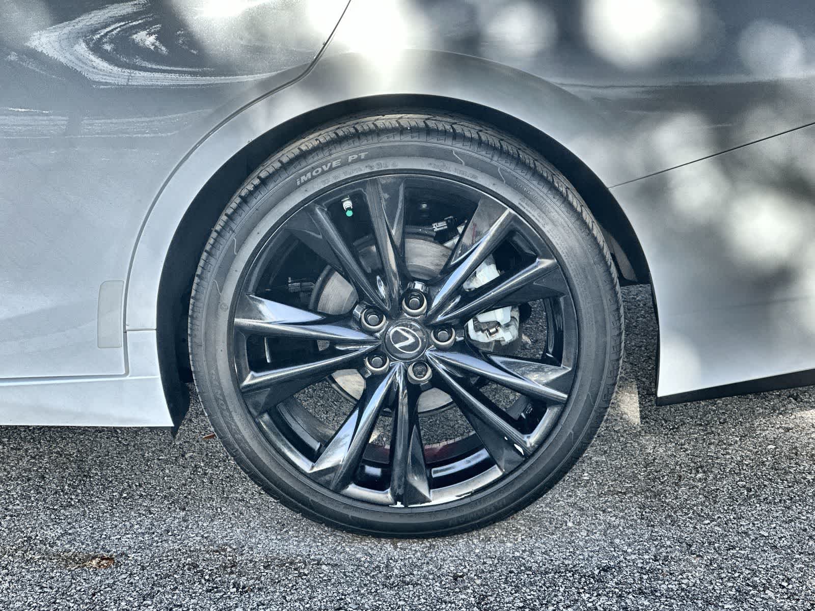 Thumbnail: 2022 Lexus ES - 8