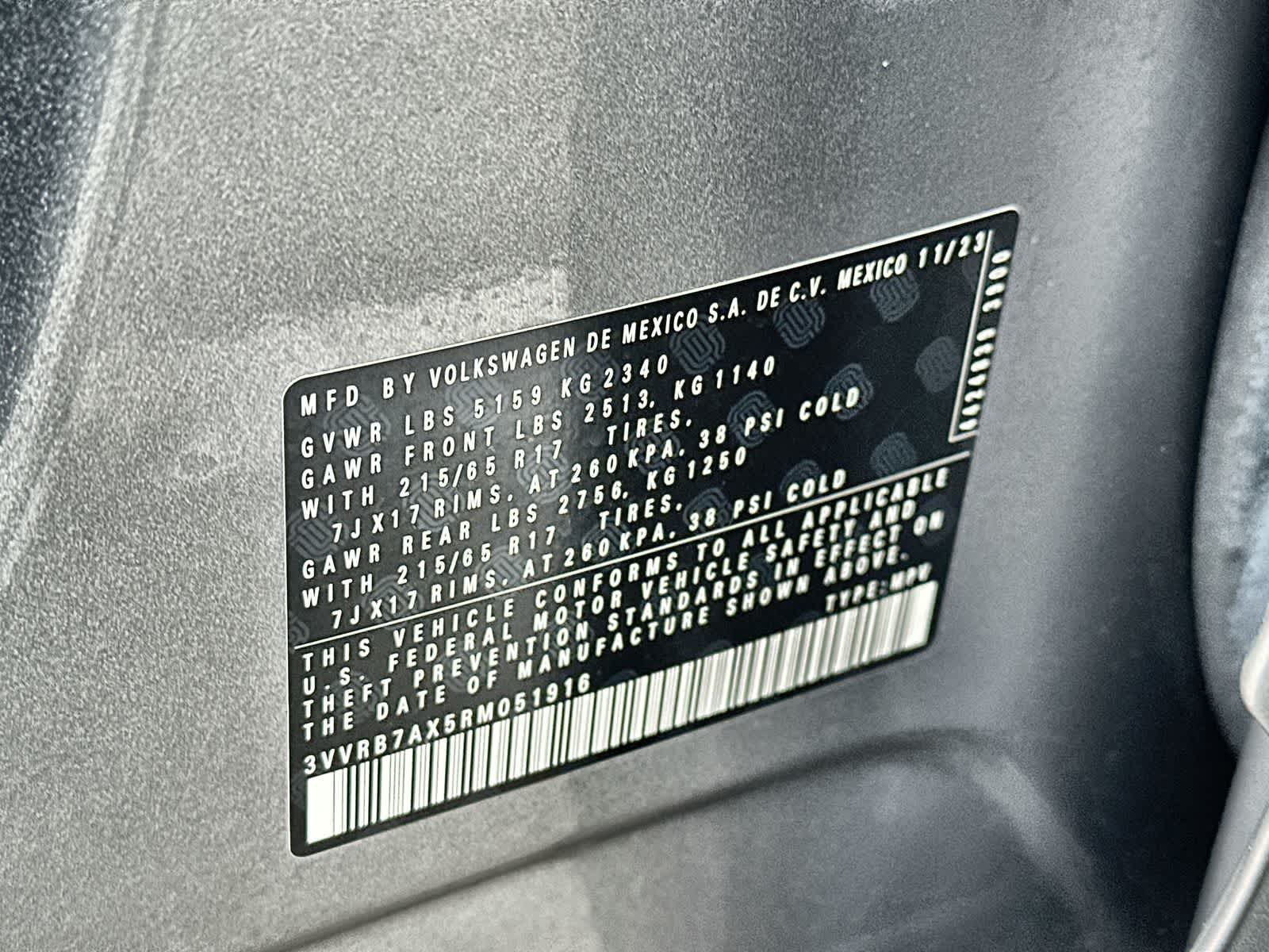 Thumbnail: 2024 Volkswagen Tiguan - 21