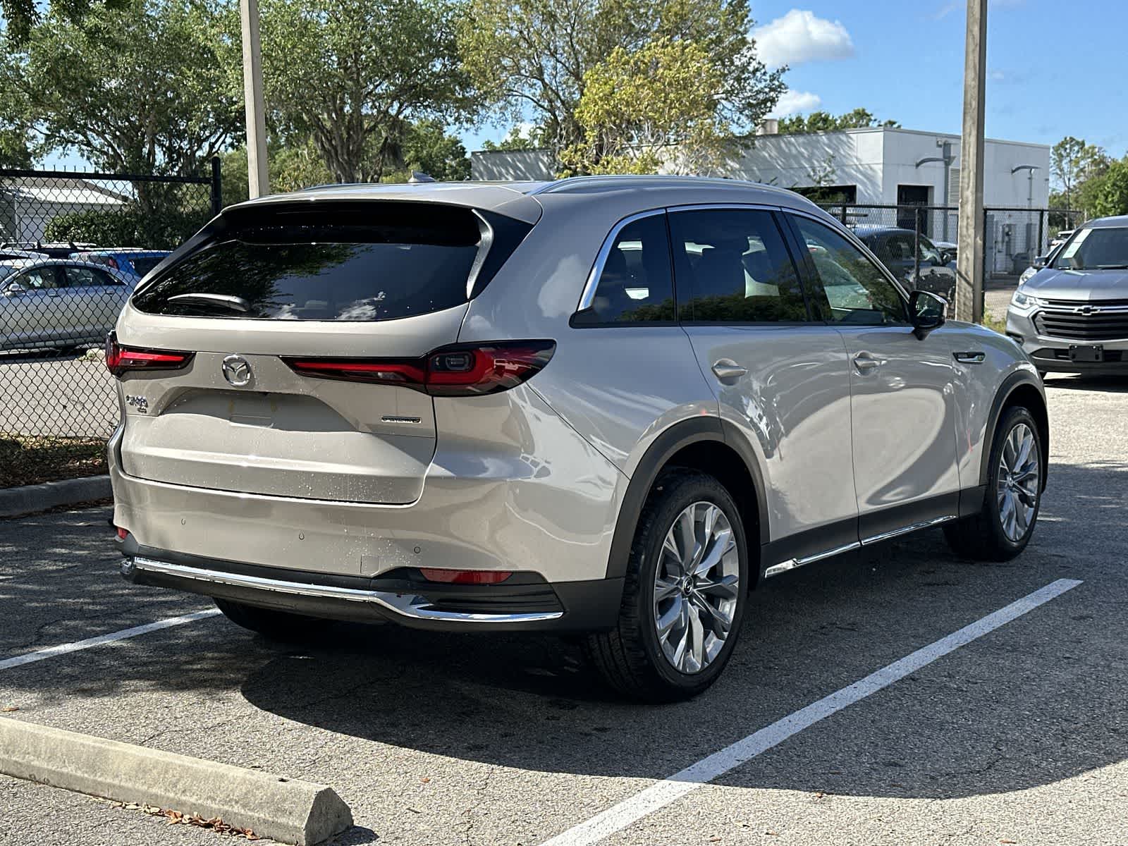 Thumbnail: 2026 Mazda CX-90 - 8