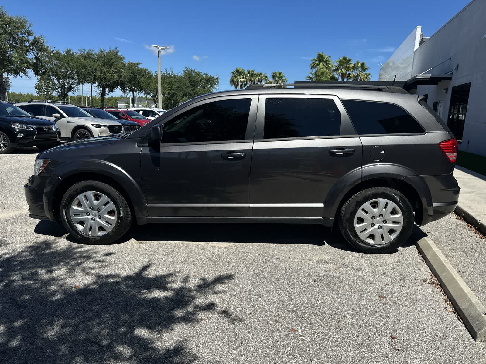 Thumbnail: 2019 Dodge Journey - 3