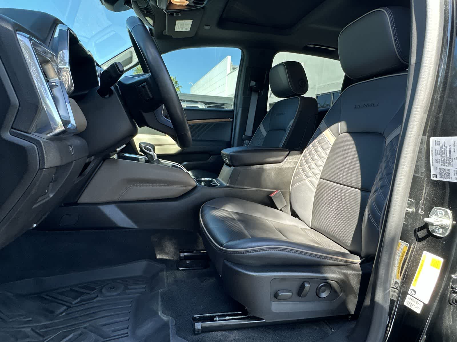 Thumbnail: 2024 GMC Canyon - 11