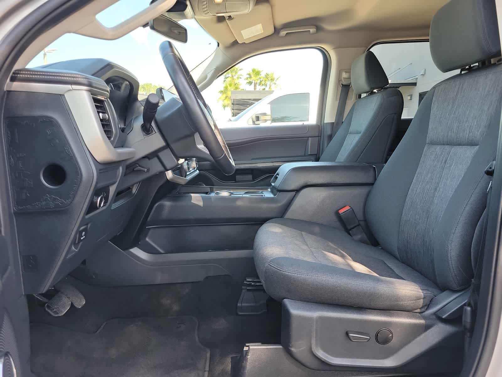 Thumbnail: 2024 Ford Expedition - 16