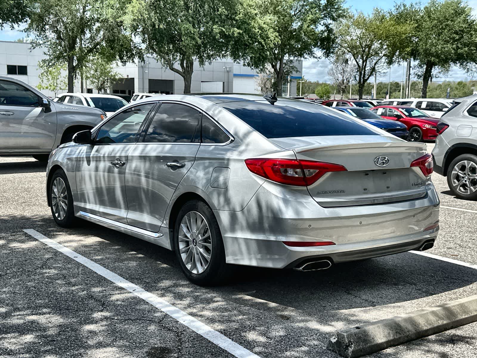 Thumbnail: 2015 Hyundai Sonata - 6
