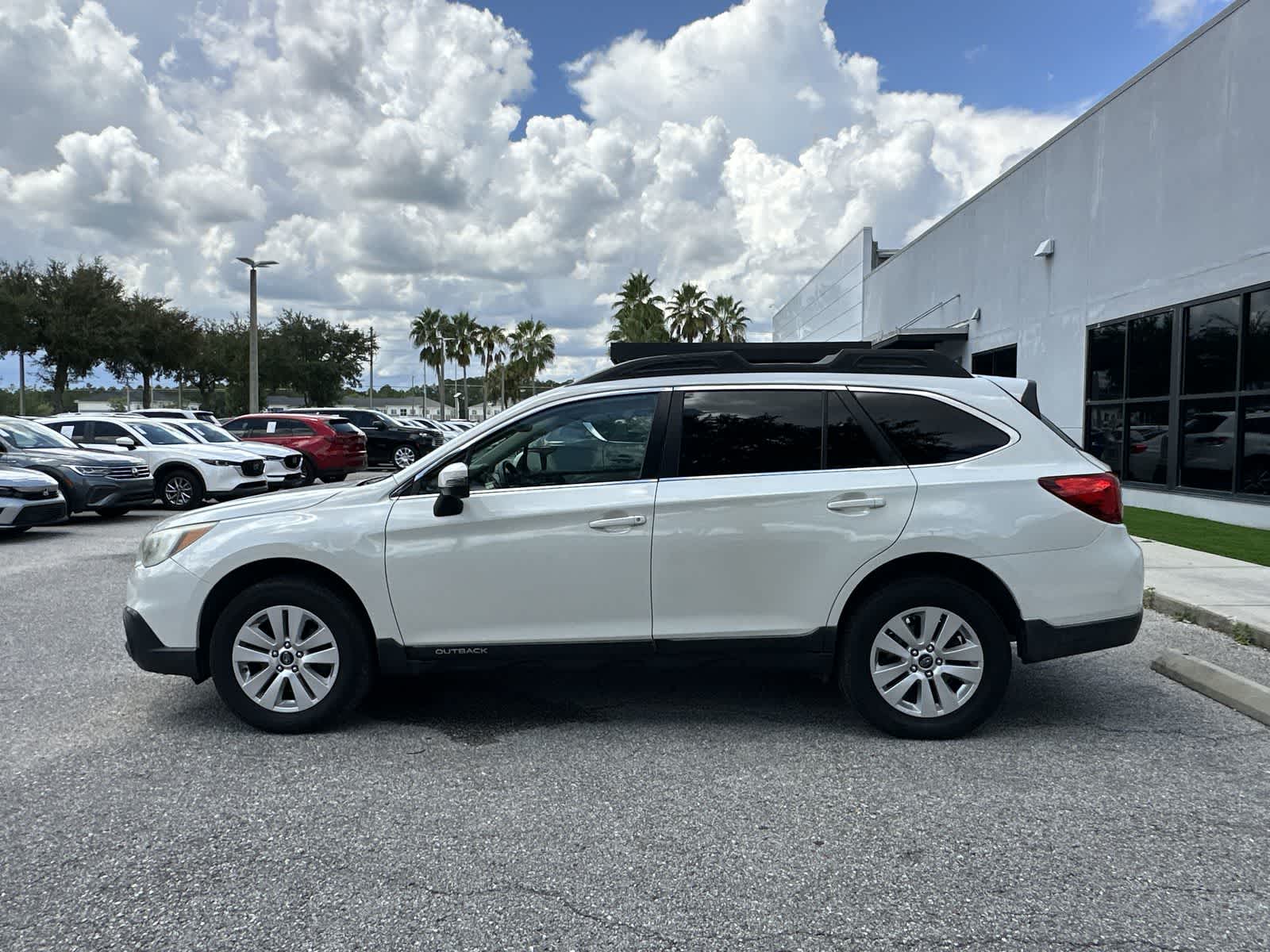 Thumbnail: 2016 Subaru Outback - 3