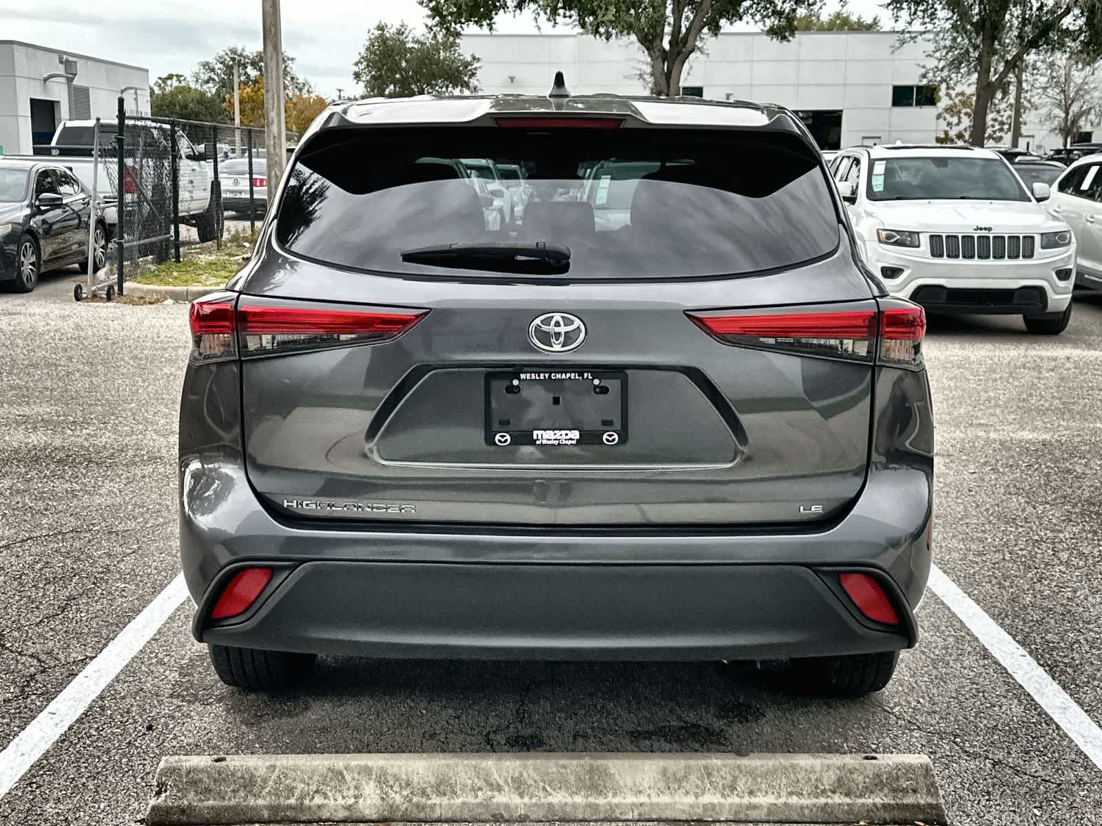 Thumbnail: 2023 Toyota Highlander - 4