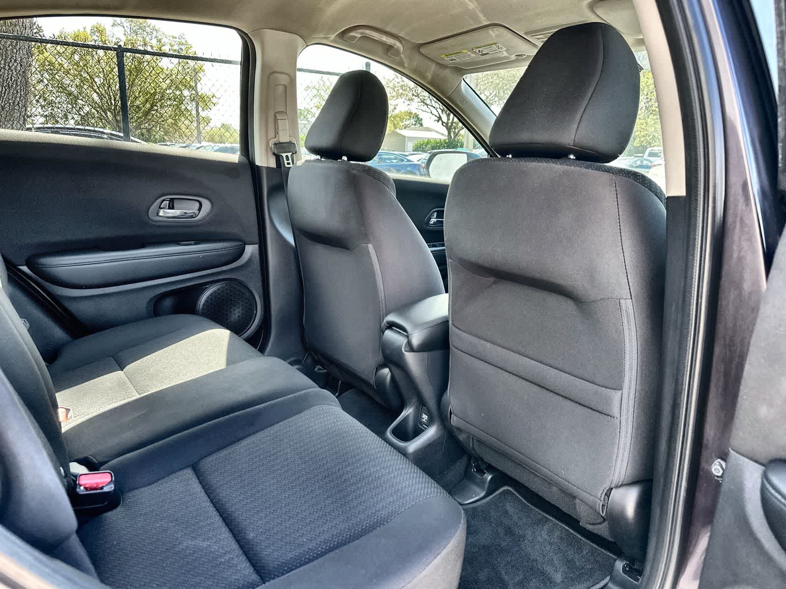 Thumbnail: 2018 Honda HR-V - 18