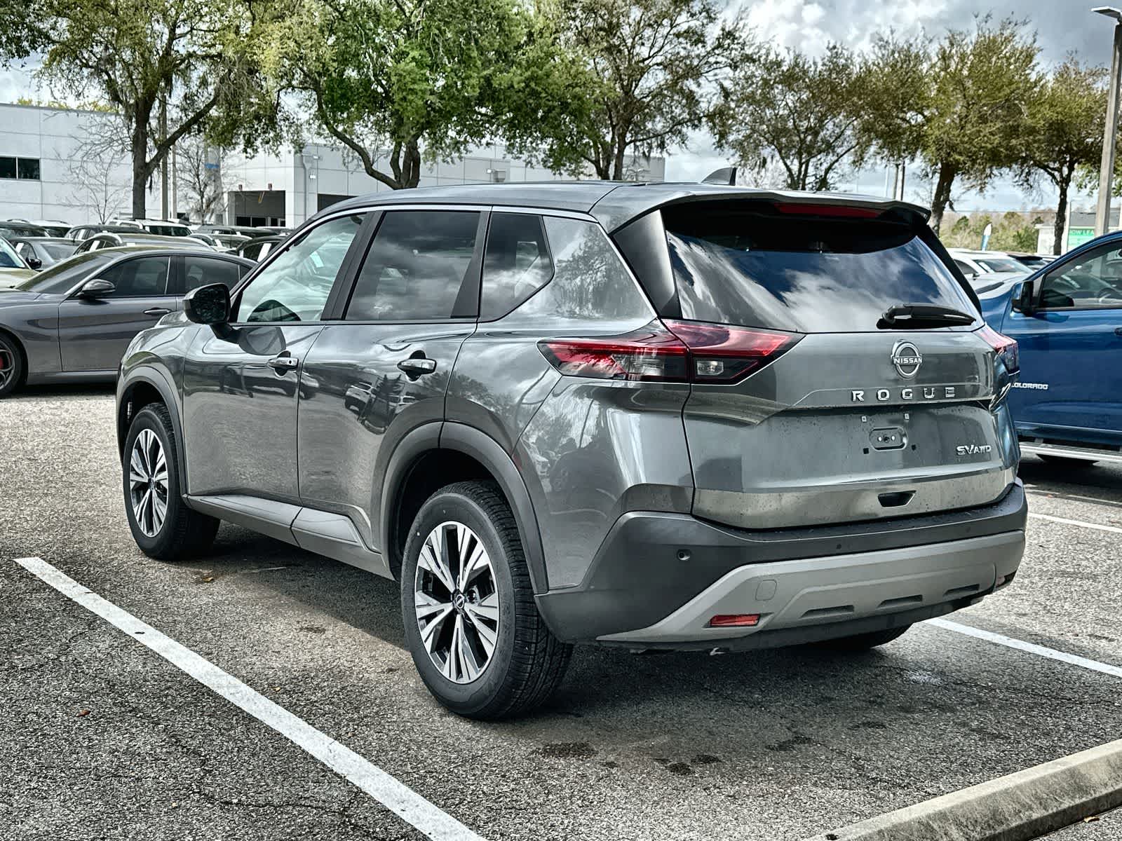 Thumbnail: 2023 Nissan Rogue - 5