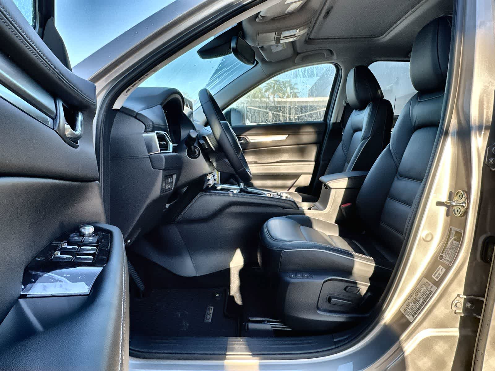 Thumbnail: 2025 Mazda CX-5 - 2